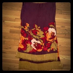 Banana Republic Viscose printed lightwt scarf